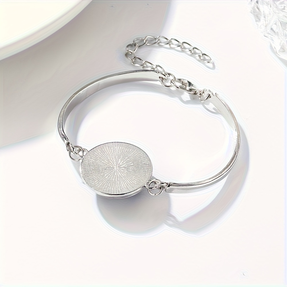 Women's Blue Intertwined Pattern Glass Bracelet